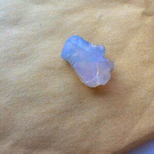 raw opal stone
